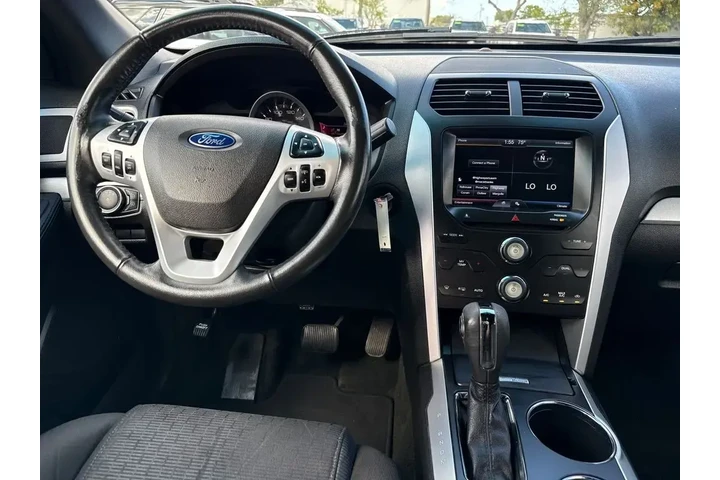 $10900 : Ford Explorer 2013 XLT 4dr S image 8