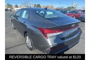 $18995 : Hyundai ELANTRA 2024 SE 4dr thumbnail