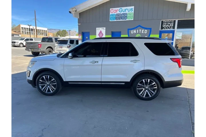 2016 Explorer Platinum AWD image 8