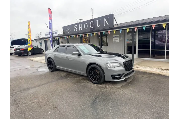 $22995 : 2019 300 image 1