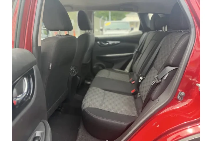 2020 Rogue Sport SV image 10