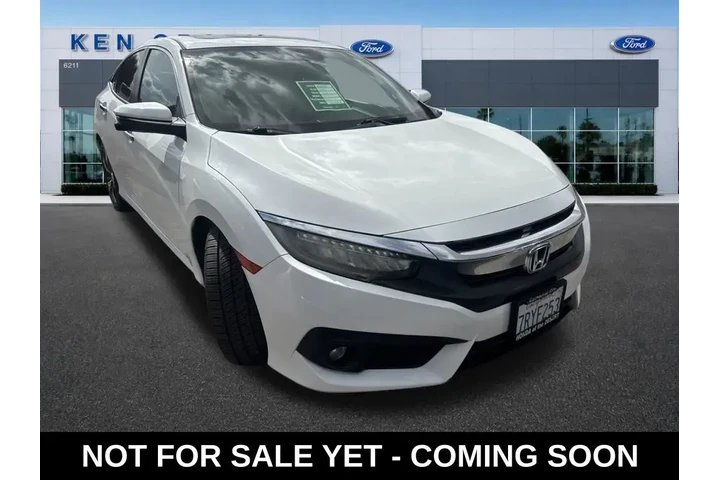 $21543 : Honda Civic 2016 Touring 4dr image 1