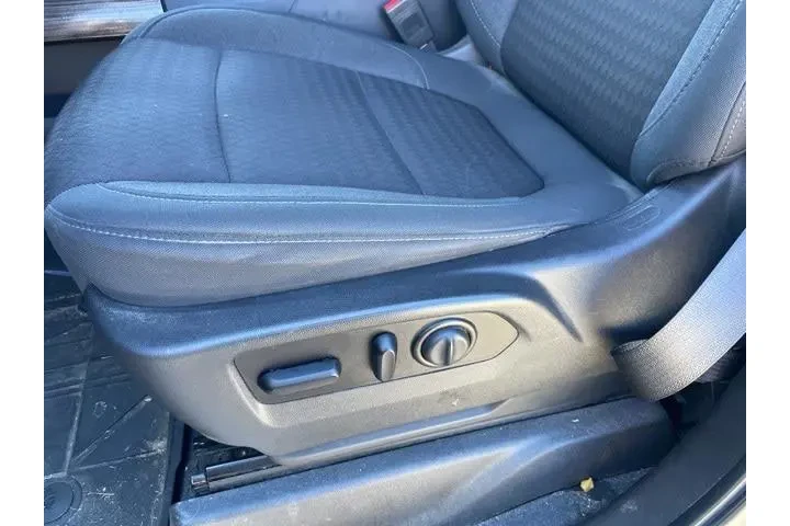 $39998 : Chevrolet Silverado 2500HD 2 image 9