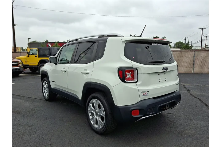$17300 : 2017 Renegade Limited 4WD image 4