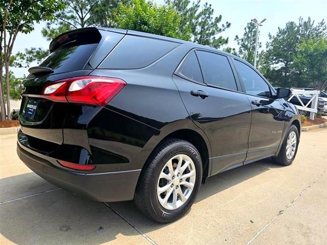 $20995 : 2021 Equinox LS 2WD image 8