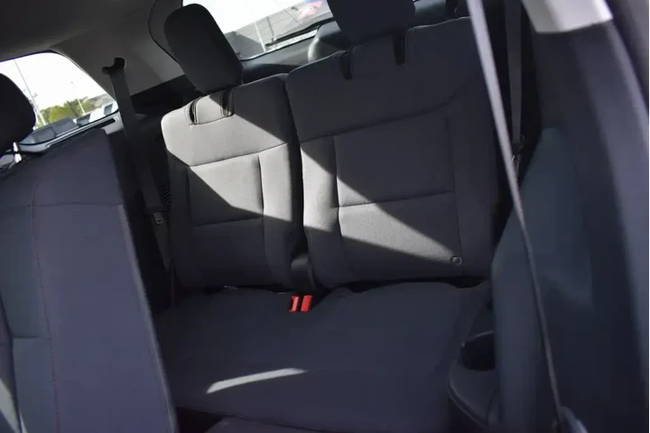 $36990 : Ford Explorer 2025 Active 4d image 8