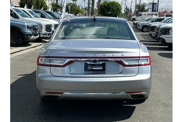 $33995 : Lincoln Continental 2020 AWD image 7