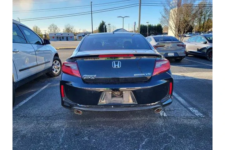 $21844 : Honda Accord 2017 Touring 2d image 5