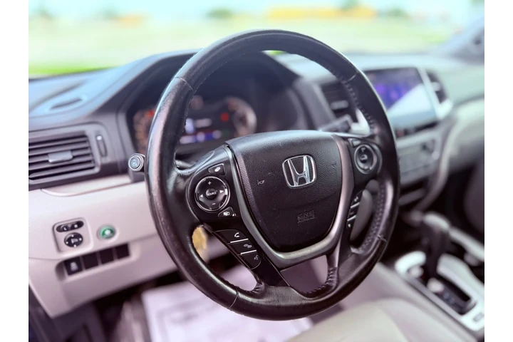 $13449 : Honda Pilot 2016 image 4