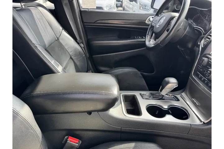 $18742 : Jeep Grand Cherokee 2018 4x4 image 6