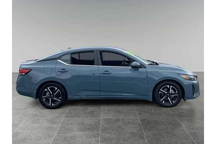 $27248 : Nissan Sentra 2025 SV 4dr Se image 6