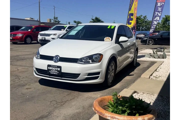 $11995 : 2017 Golf TSI S image 3