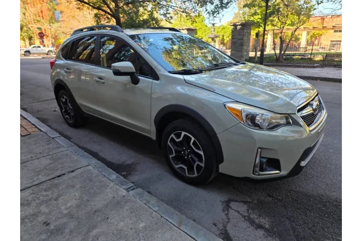 $13995 : 2017 Crosstrek 2.0i Limited image 9