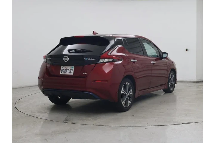 $14599 : Nissan LEAF 2022 SV 4dr Hatc image 8