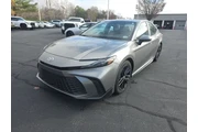 $27992 : Toyota Camry 2025 SE 4dr Sed thumbnail