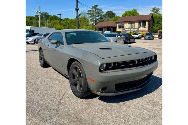 $11900 : 2018 Challenger SXT image 10