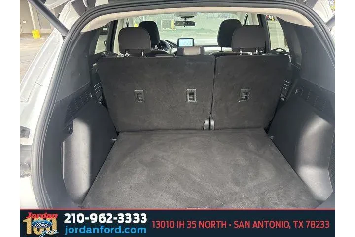 $18237 : Ford Escape 2022 SE 4dr SUV image 9