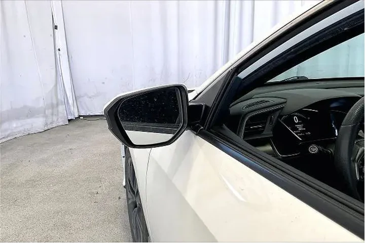 $15251 : Honda Civic 2018 EX 4dr Hatc image 10