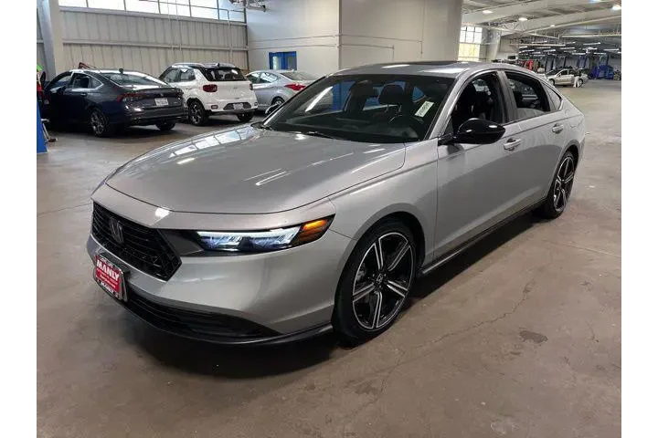 $28837 : Honda Accord Hybrid 2023 Spo image 7
