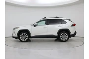 $26998 : Toyota RAV4 2021 XLE Premium thumbnail