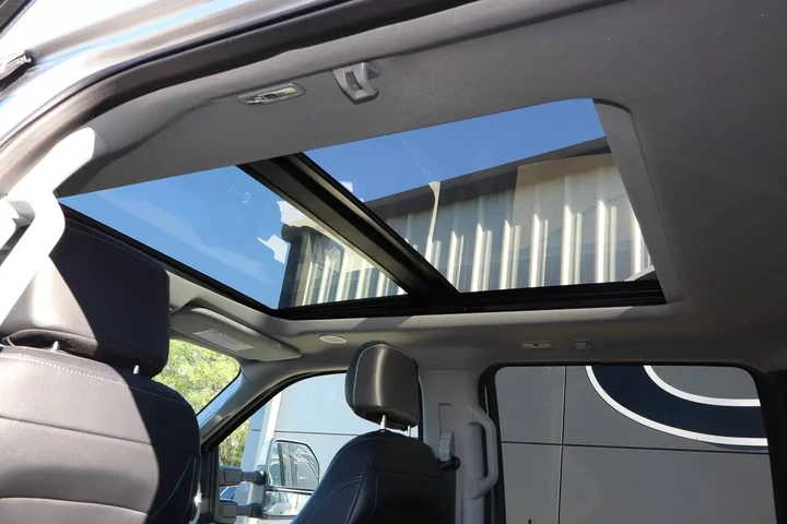 $69988 : 2023 Super Duty F-350 SRW image 8