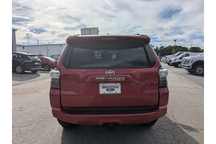 $35991 : Toyota 4Runner 2024 4x2 SR5 image 7