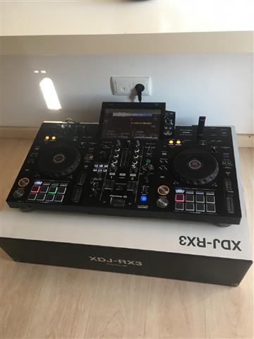 Pioneer DJ XDJ-RX3, XDJ XZ image 1