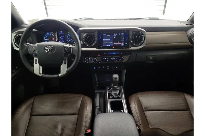 $34998 : Toyota Tacoma 2018 4x4 Limit image 9