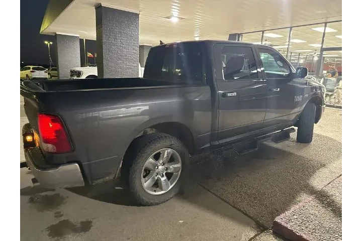 $19991 : Ram 1500 2016 4x4 SLT 4dr Cr image 6