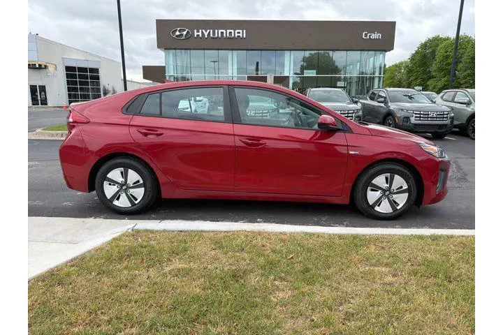 $13863 : Hyundai IONIQ Hybrid 2020 Bl image 8