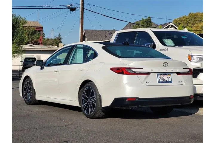 $33414 : Toyota Camry 2025 SE 4dr Sed image 8