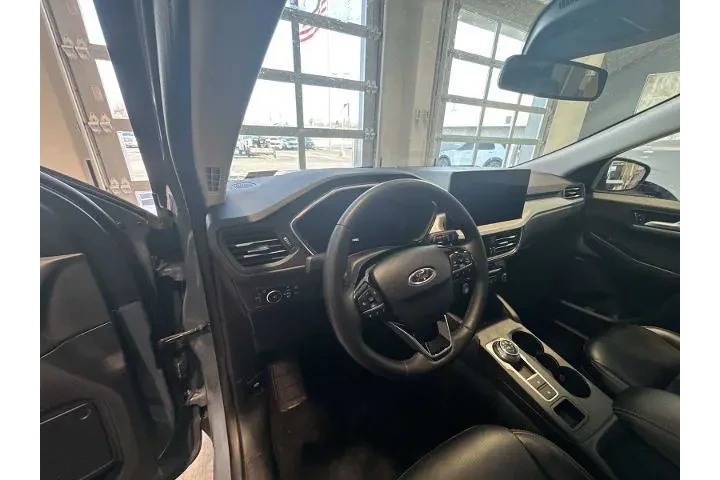 $25998 : Ford Escape 2024 AWD Platinu image 9