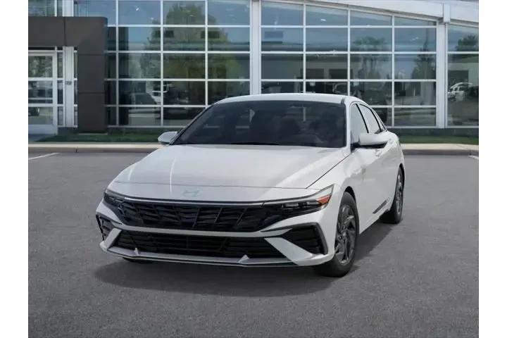 $27725 : Hyundai ELANTRA Hybrid 2025 image 6