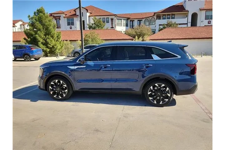 $34950 : Kia Sorento 2024 EX 4dr SUV image 2