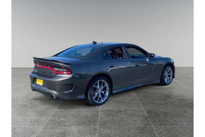 $31804 : Dodge Charger 2023 GT 4dr Se image 5