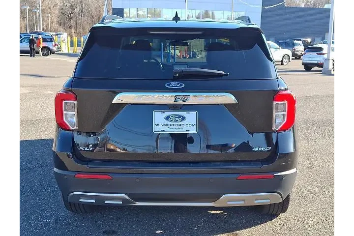 $36988 : Ford Explorer 2024 AWD XLT 4 image 5