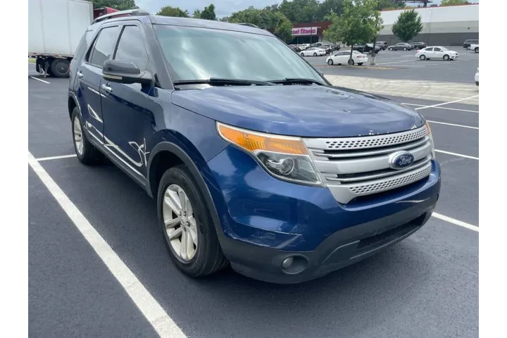 $12000 : 2012 Explorer XLT image 7