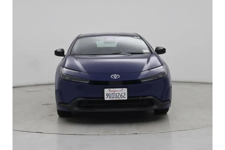 $29998 : Toyota Prius 2025 LE 4dr Hat image 5