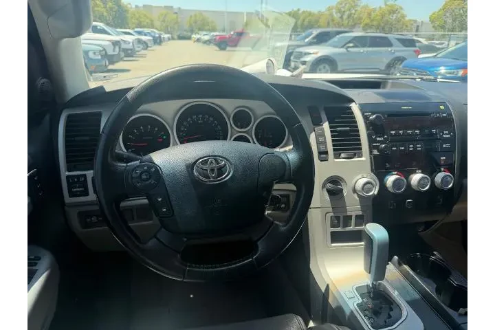 $22200 : Toyota Tundra 2008 4x4 Limit image 5