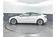 $18562 : Tesla Model 3 2022 4dr Sedan thumbnail