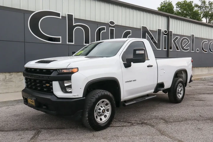 $31988 : 2022 Silverado 3500HD 2WD Reg image 1