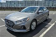 $10995 : 2018 HYUNDAI SONATA HYBRID thumbnail