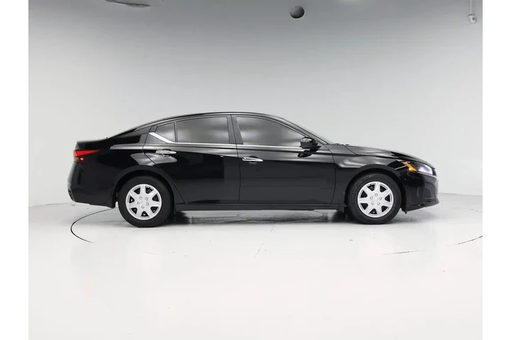$20998 : Nissan Altima 2023 2.5 S 4dr image 7