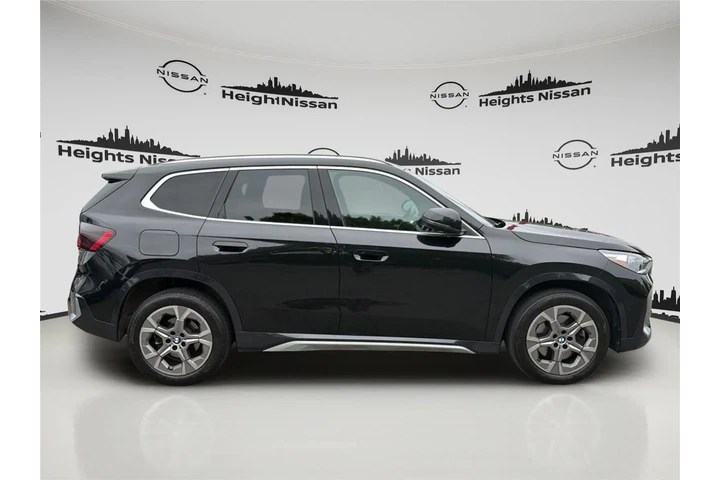 $32990 : BMW X1 2025 AWD xDrive28i 4d image 6