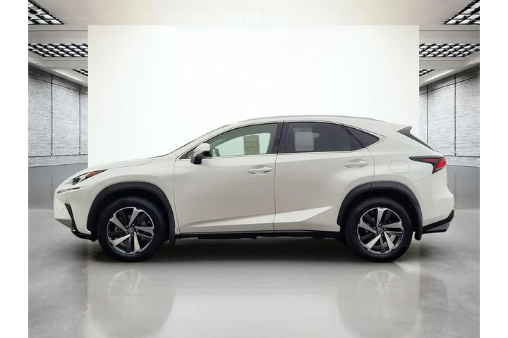 $27988 : Lexus NX 300 2020 AWD 4dr Cr image 10
