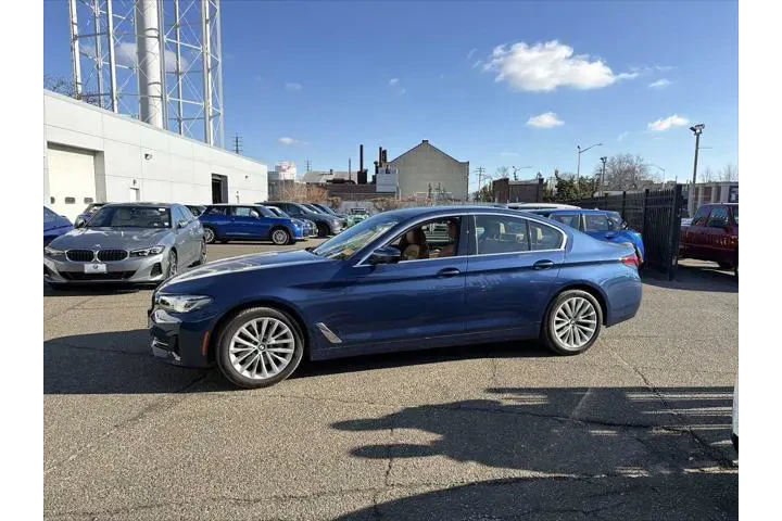 $35295 : BMW 5 Series 2022 AWD 530i x image 4