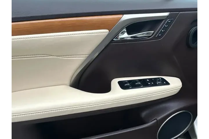 $29990 : Lexus RX 350 2017 4dr SUV image 10