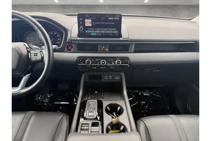 $39716 : Honda Pilot 2025 AWD EX-L+ 4 image 3