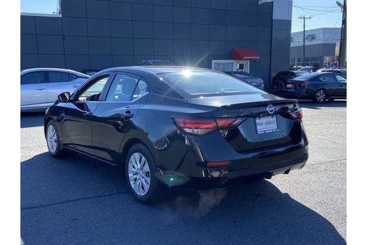 $14995 : Nissan Sentra 2022 S 4dr Sed image 7