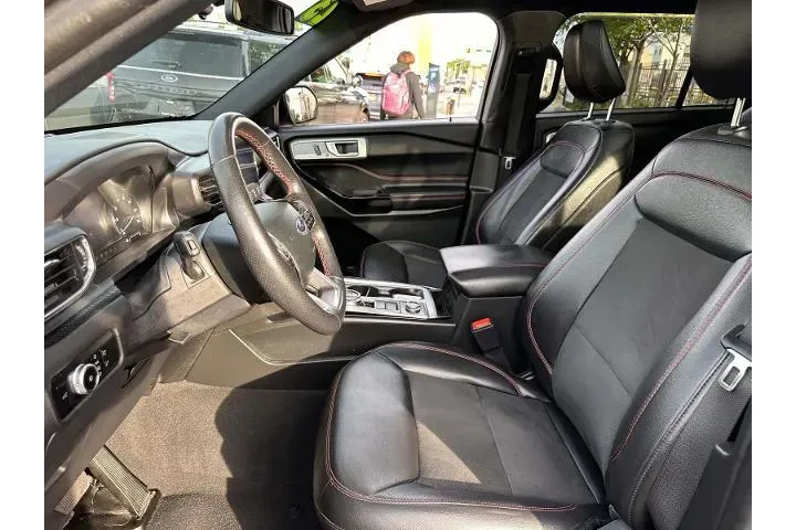 $36990 : Ford Explorer 2023 AWD ST-Li image 10